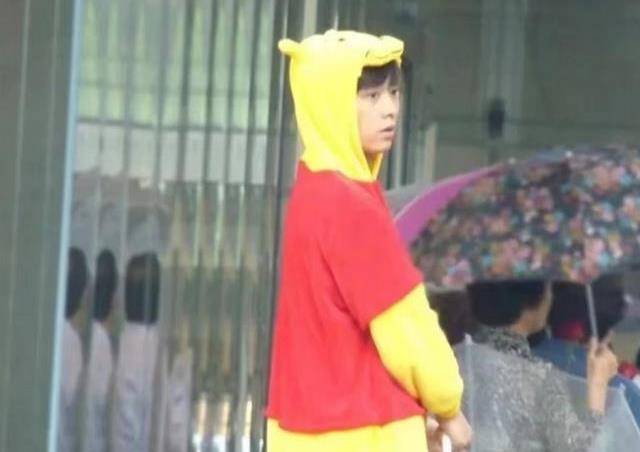 原创李易峰作品被下架<strong></p>
<p>易架虚拟币</strong>，湾湾V指数飙升，郭子瑜拿下类目榜第一名