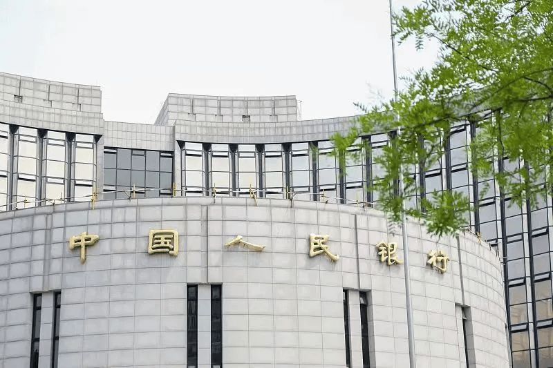 央行：银行“内卷”严重<strong></p>
<p>摇虚拟币</strong>，应提高自主理性定价能力