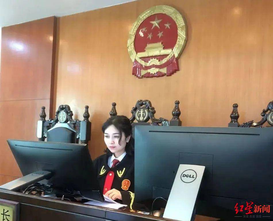 未成年女孩600元卖掉父亲3.6万元手表<strong></p>
<p>盐城虚拟币</strong>，法官多次调解后买家赔偿6600元