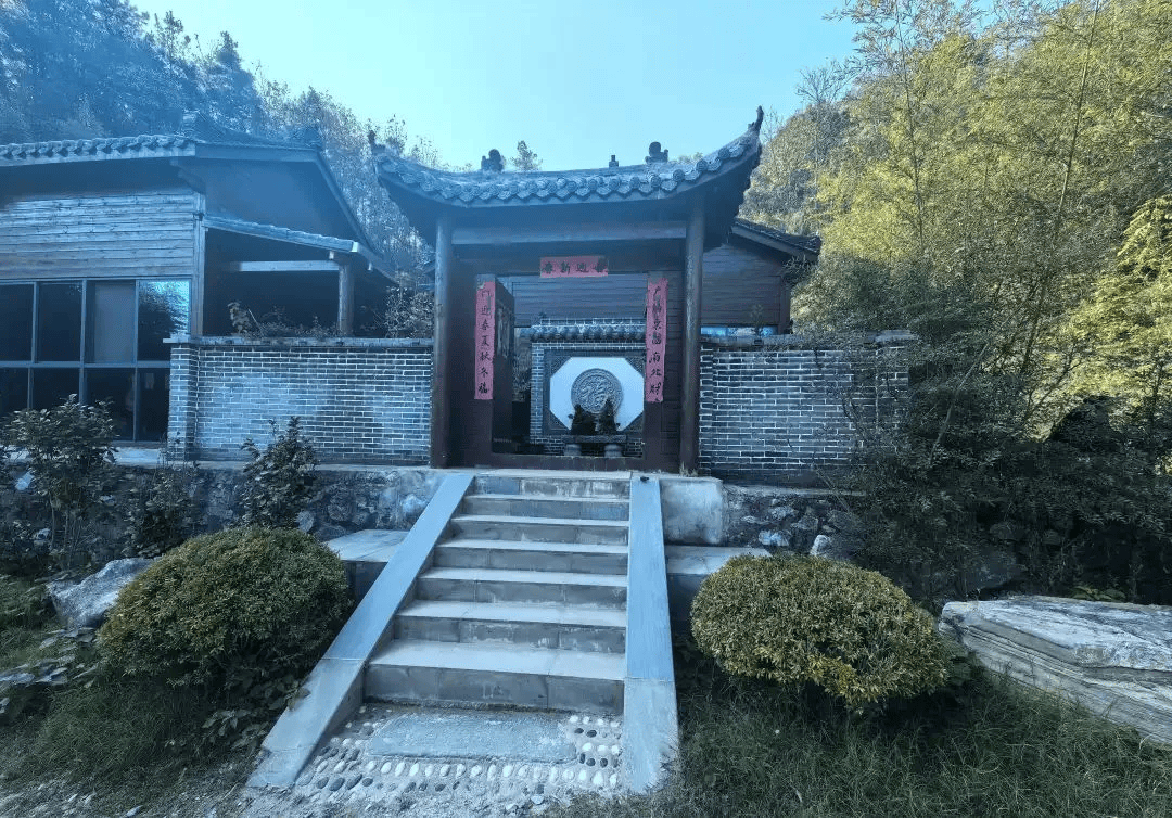 药王谷开诊1个多月15名患者死亡<strong></p>
<p>虚拟币建群</strong>，官方通报：已立案，正开展全面调查