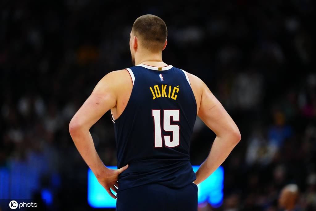 2024NBA十大事件：绿军夺冠 老詹四万分+父子同台