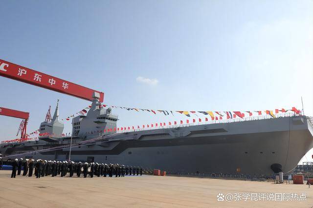 解放军最新战舰亮相<strong></p>
<p>亚博虚拟币</strong>，又是一个“全球第一”，为“台独”量身定做