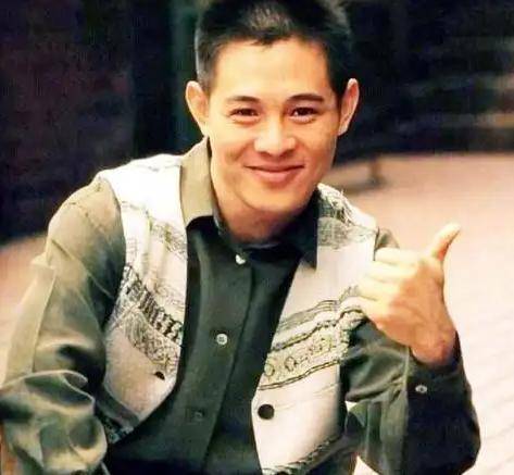 李连杰:后事一切从简<strong></p>
<p>虚拟币牛人</strong>，不用立碑也不用办丧事，树葬海葬都可以