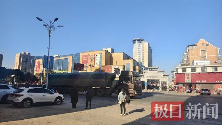 “没料到政府宁可多花钱让公路改道”<strong></p>
<p>虚拟币</strong>，江西“最强钉子户”独守孤房