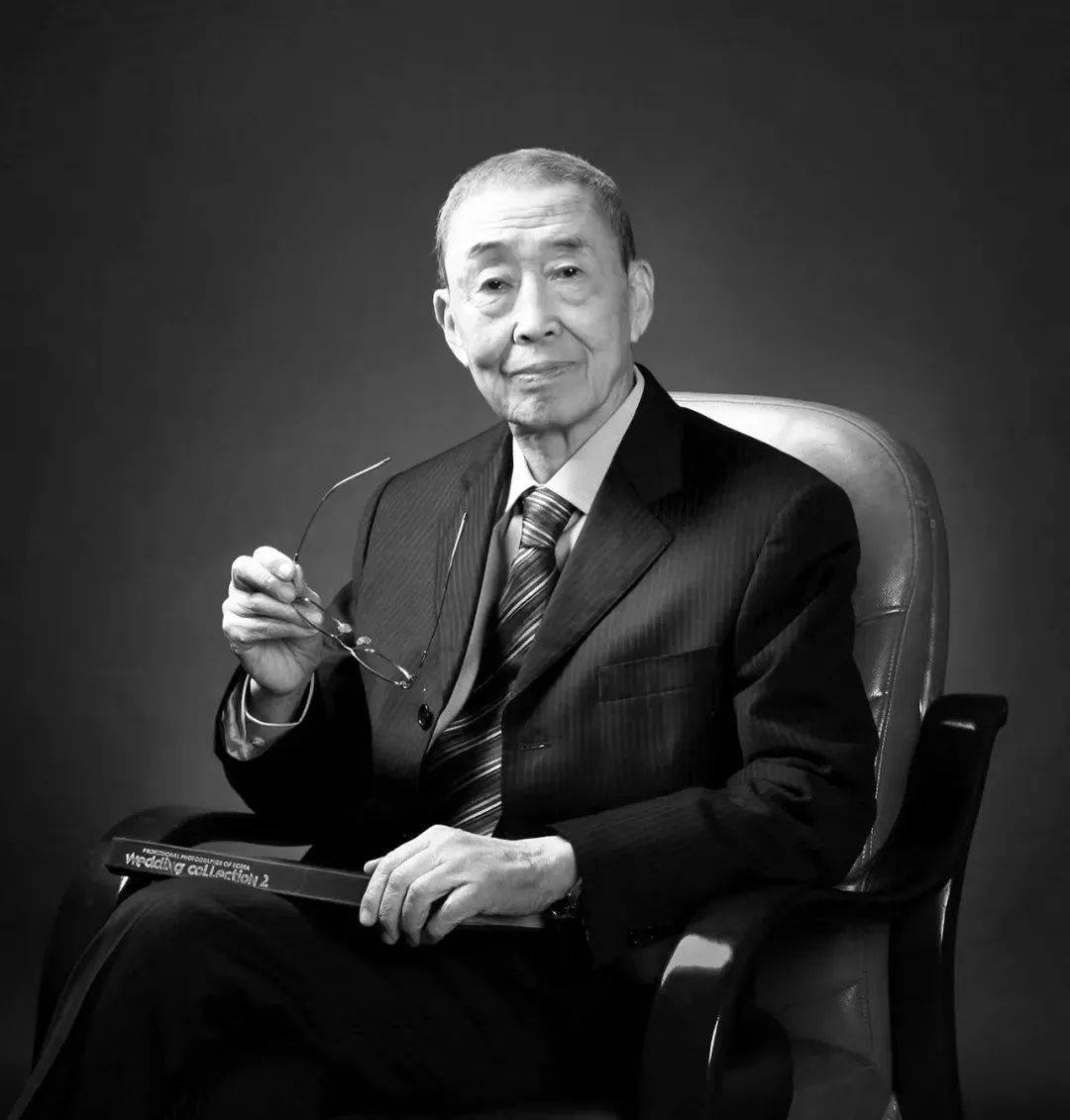 突发讣告<strong></p>
<p>虚拟币昵称</strong>！他于19日8时22分去世