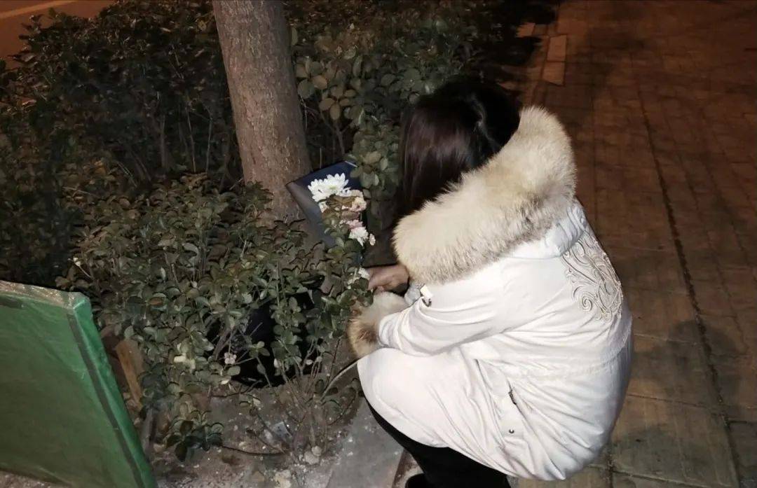 研三女生烧炭自杀！疑因数据被导师给别人<strong></p>
<p>ps虚拟币</strong>，毕业无望……87岁爷爷得知噩耗后突发脑溢血