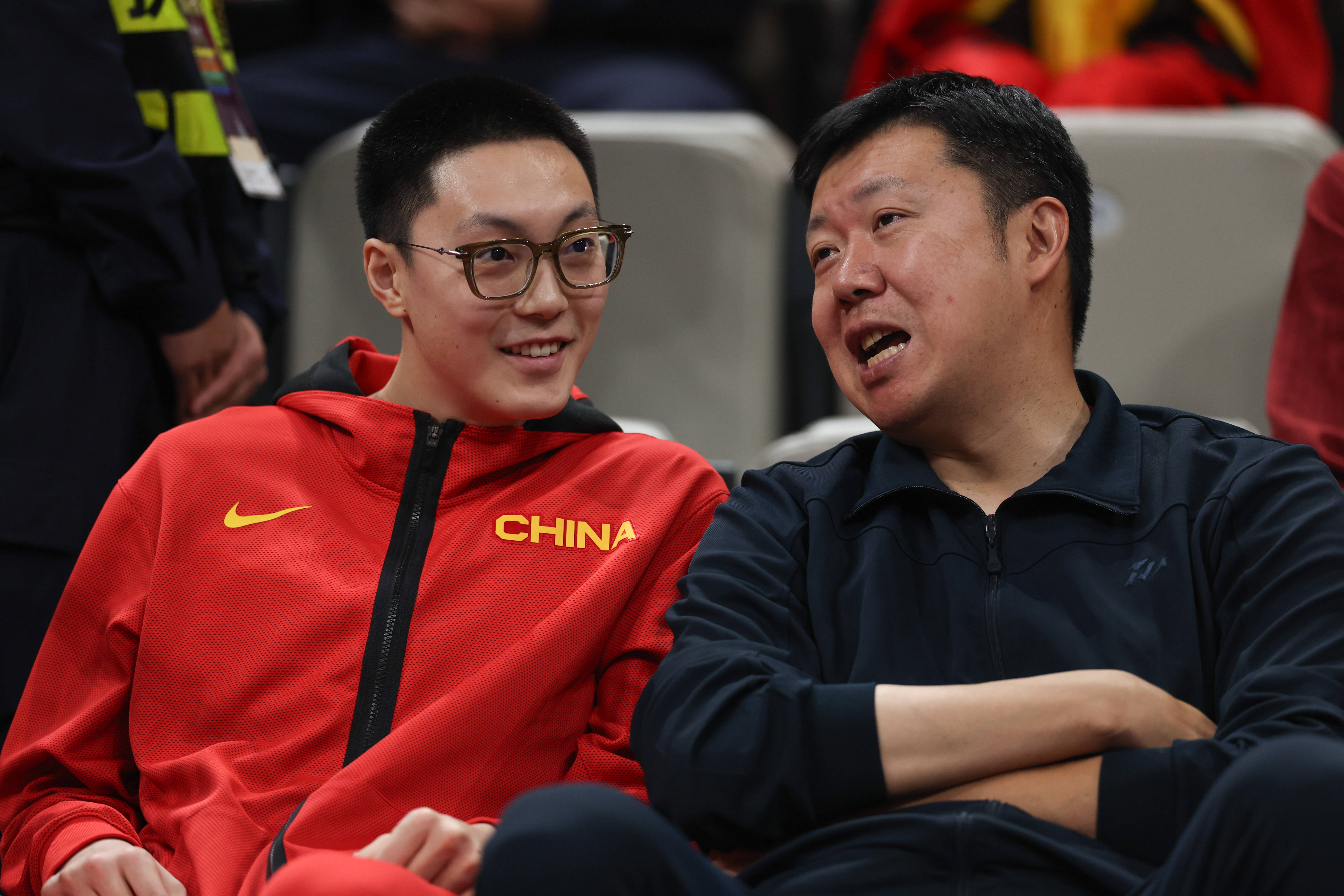 王治郅：<strong></p>
<p>虚拟币的交易平台</strong>我没微信也不愿妥协 停车场要求扫码我只给现金