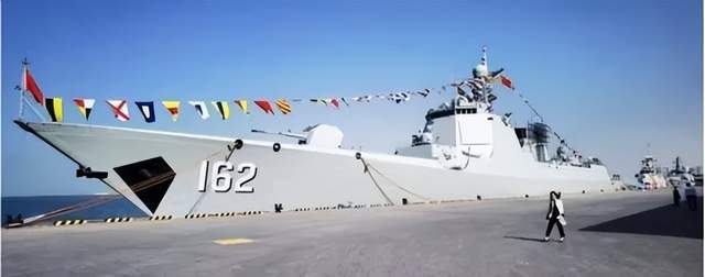 台媒嘲笑：中国055从澳洲回来后生锈豆腐渣工程<strong></p>
<p>虚拟币美元</strong>？真相被全网耻笑