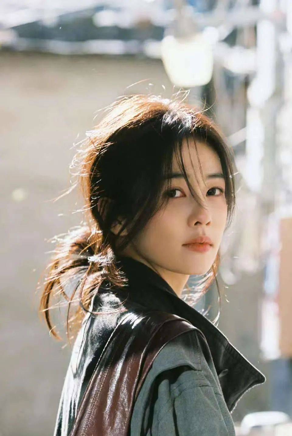 “连小学生都不会犯错的！”知名女星白鹿发文被吐槽<strong></p>
<p>数字货币</strong>，老板于正回应