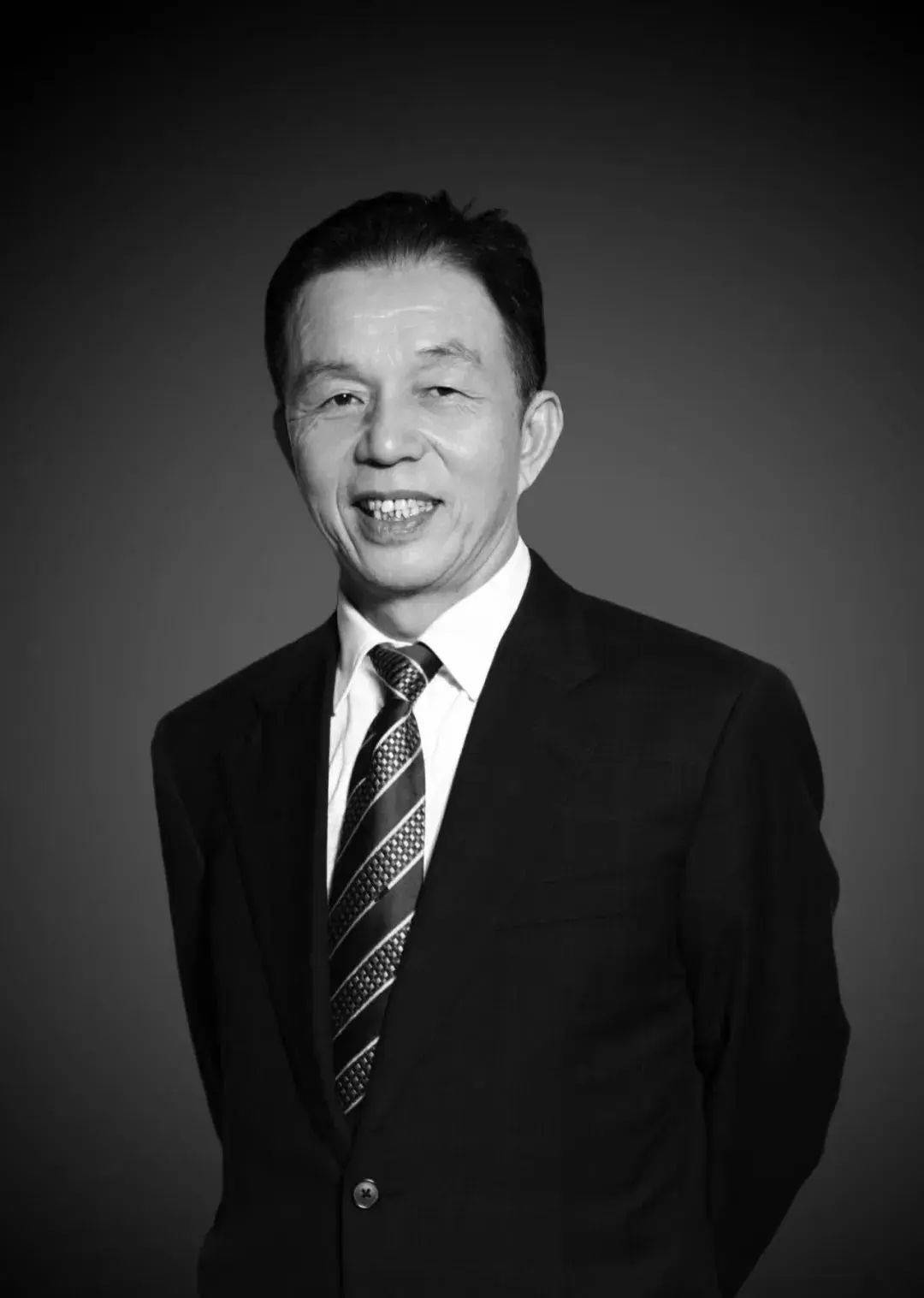 著名企业官网变黑白<strong></p>
<p>虚拟币钱包</strong>！凌晨讣告：创始人病逝