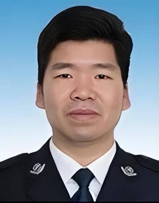 福建4位干部履新<strong></p>
<p>虚拟币微币</strong>，2位升副厅