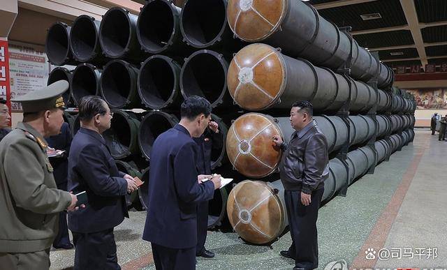金正恩思虑再三<strong></p>
<p>区块链虚拟币交易</strong>，红场阅兵还是不去了，但不忘给普京送上一份厚礼
