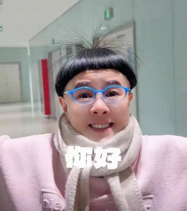 金龟子女儿1分钟视频报价15万！回应“蹭流量”：我妈努力一辈子<strong></p>
<p>区块链虚拟币交易</strong>，不就是让我蹭吗？