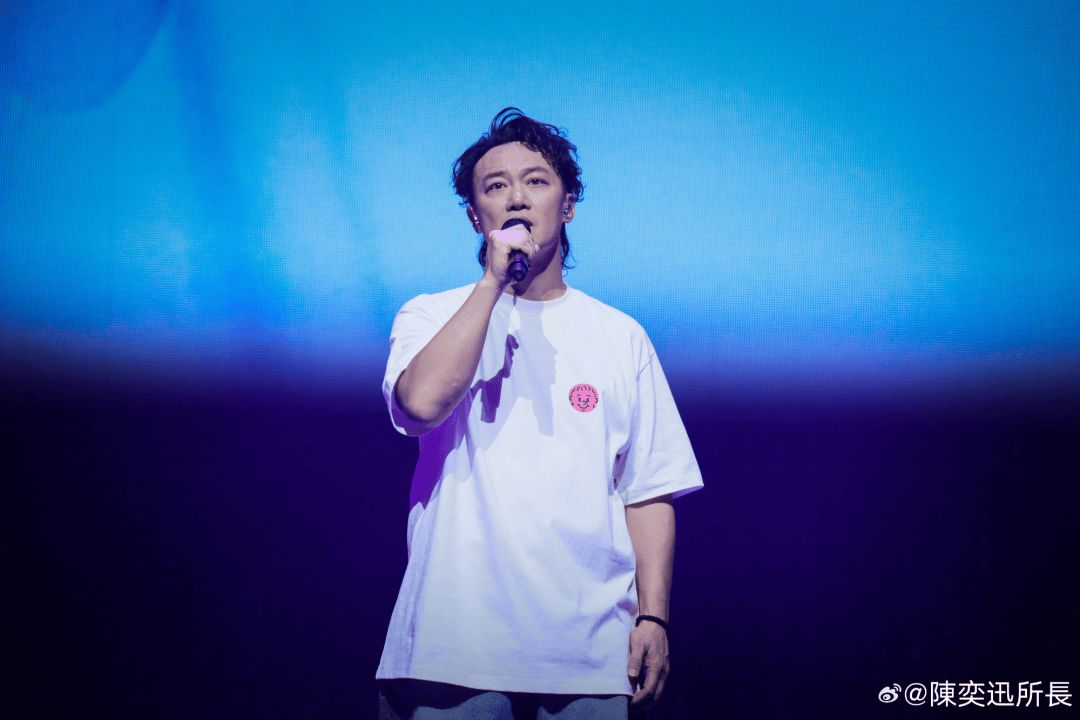 网传陈奕迅去世<strong></p>
<p>比特币虚拟货币</strong>，歌手叶晓粤：假新闻，已向其助手求证