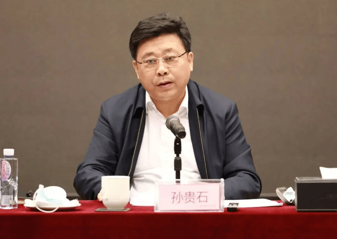 曾任唐山市委常委<strong></p>
<p>币安虚拟币交易</strong>，孙贵石将亲戚在唐山市的房产作为专门宴请场所，多次组织领导及下属聚餐