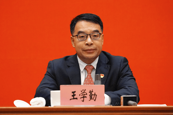 王学勤<strong></p>
<p>虚拟马币</strong>，升任云南省副省长