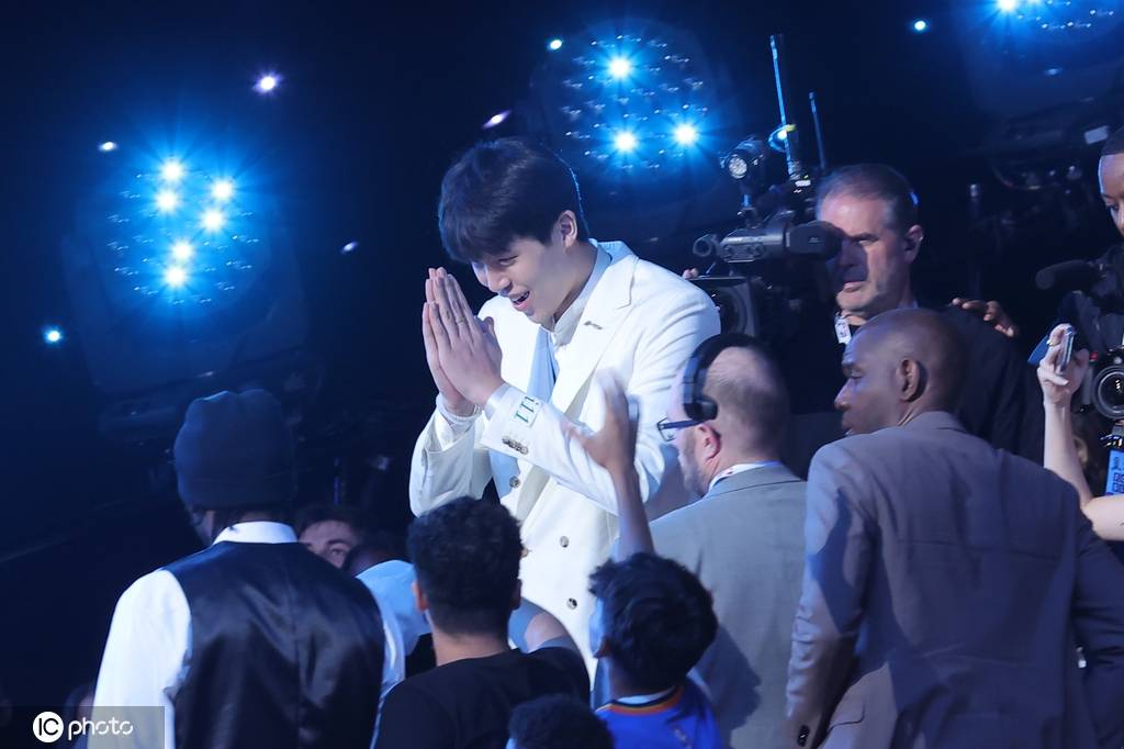 杨瀚森为何超预期被选中<strong></p>
<p>2015虚拟币</strong>？开拓者内线扎堆是压力也是动力