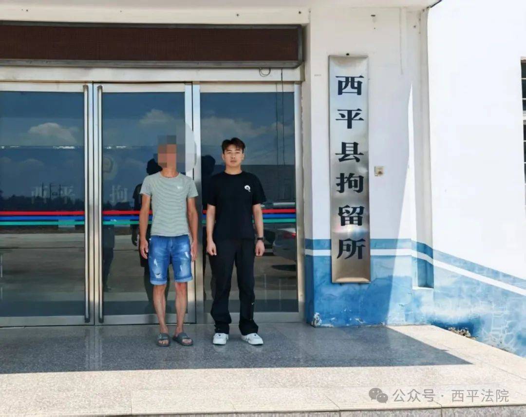 现场画面曝光！河南驻马店出动多名干警<strong></p>
<p>MBI虚拟币</strong>，多人被带走！