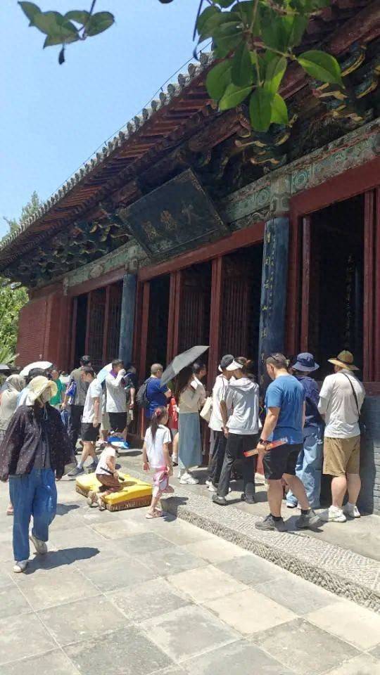 实探印乐任20年方丈的白马寺：基本无商业元素<strong></p>
<p>虚拟币Steam</strong>，每天免费供应60余桶水，游客在茶舍大排长龙