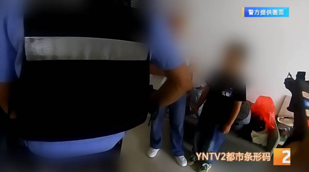 留了手机却没告诉解锁密码<strong></p>
<p>利亚德股票</strong>，男孩独自在家被吓坏，只好……
