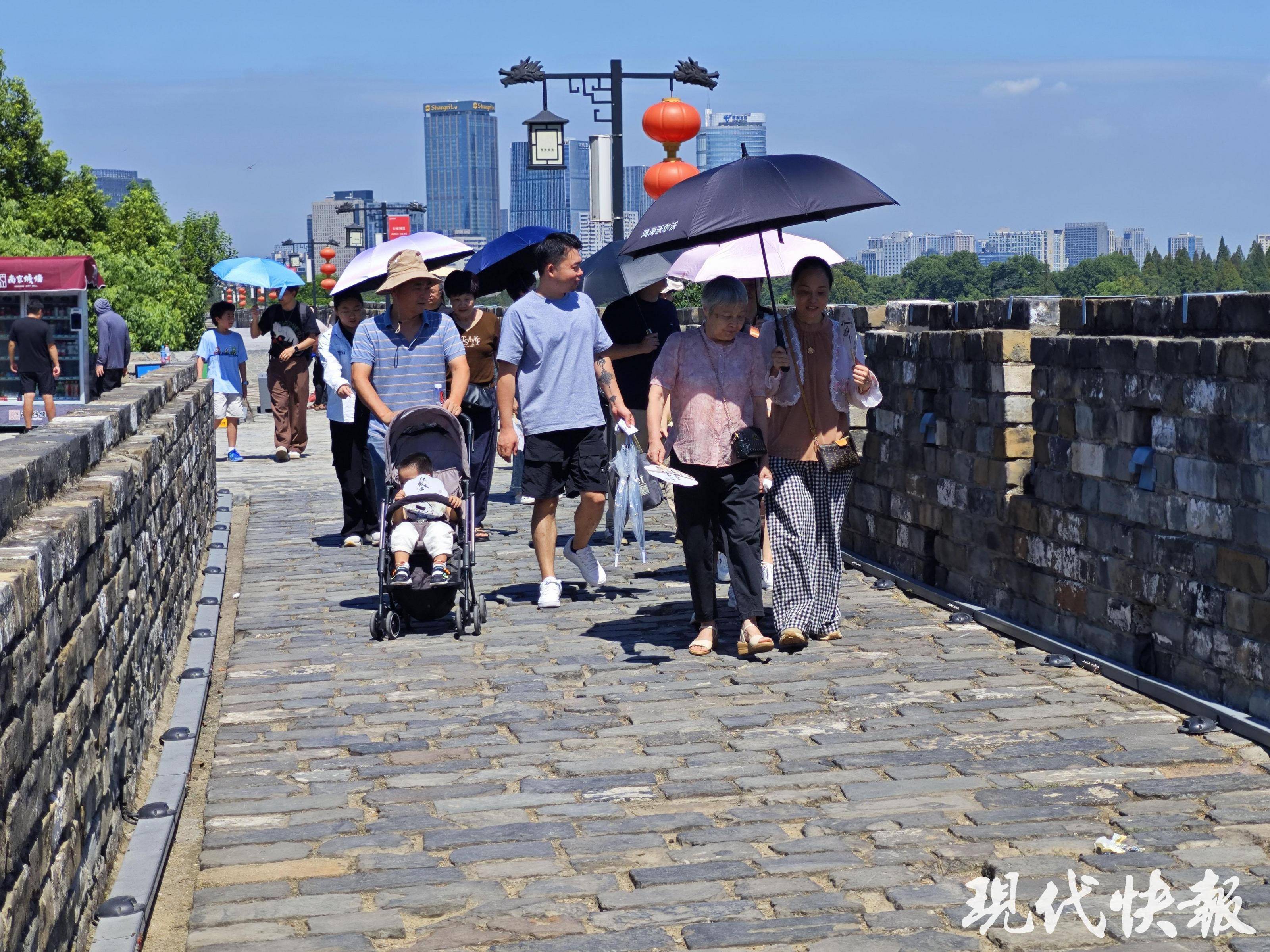 读城︱650岁南京城墙“最美1400米”修缮完成<strong></p>
<p>股票市值</strong>，城墙北线恢复全线开放