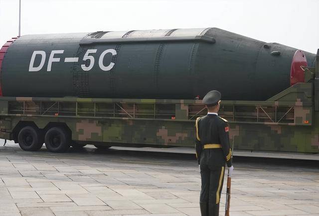 “51”被跳过<strong></p>
<p>大唐电信股票</strong>，东风-61直接登场，比东风-41打的更远、威慑力更强