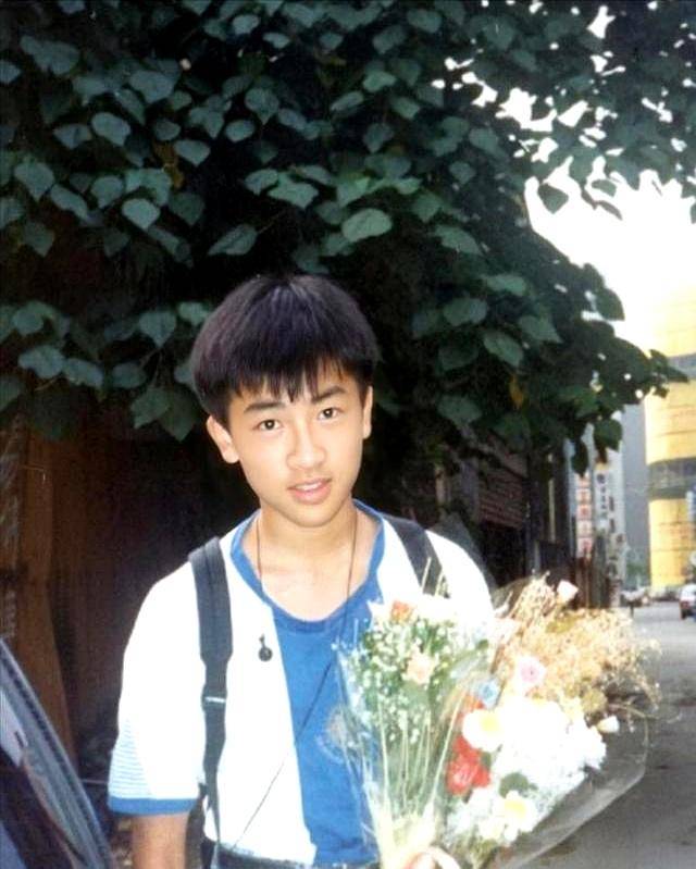 考古|苏有朋称“卖艺不卖身”被群嘲？曾是出道37年影视歌样样通的冻龄男神<strong></p>
<p>深圳华强股票</strong>，如今51岁却疑似翻车？