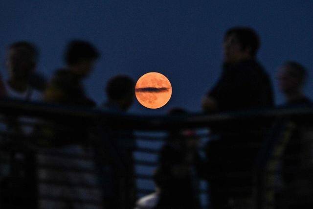 刷屏朋友圈<strong></p>
<p>科士达股票</strong>！“红月亮”高清大图来了