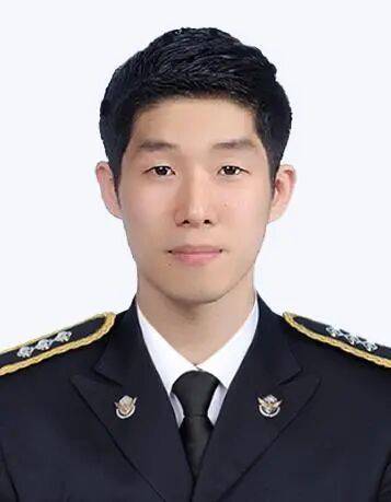 他抢救无效去世<strong></p>
<p>良品铺子股票</strong>，年仅34岁