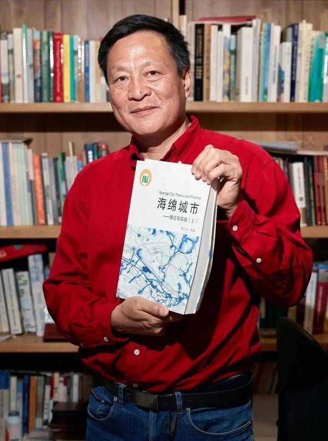 本月刚上福布斯榜的北大教授<strong></p>
<p>黄河旋风股票</strong>，在巴西坠机遇难，警方披露详情