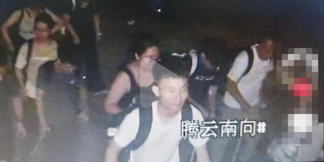 夜爬泰山失联20余天的李小龙已找到 亲属：在声声亭附近发现其遗体<strong></p>
<p>中信海直股票</strong>，法医正在尸检