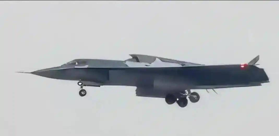 歼-36是隐身轰炸机？印媒：世界首款六代机<strong></p>
<p>北京银行股票</strong>，美国F-47在三年后飞
