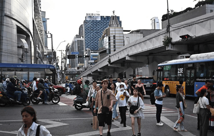 “机票白送、酒店降价”<strong></p>
<p>万科a股票</strong>，泰国旅游冷得“神仙难救”