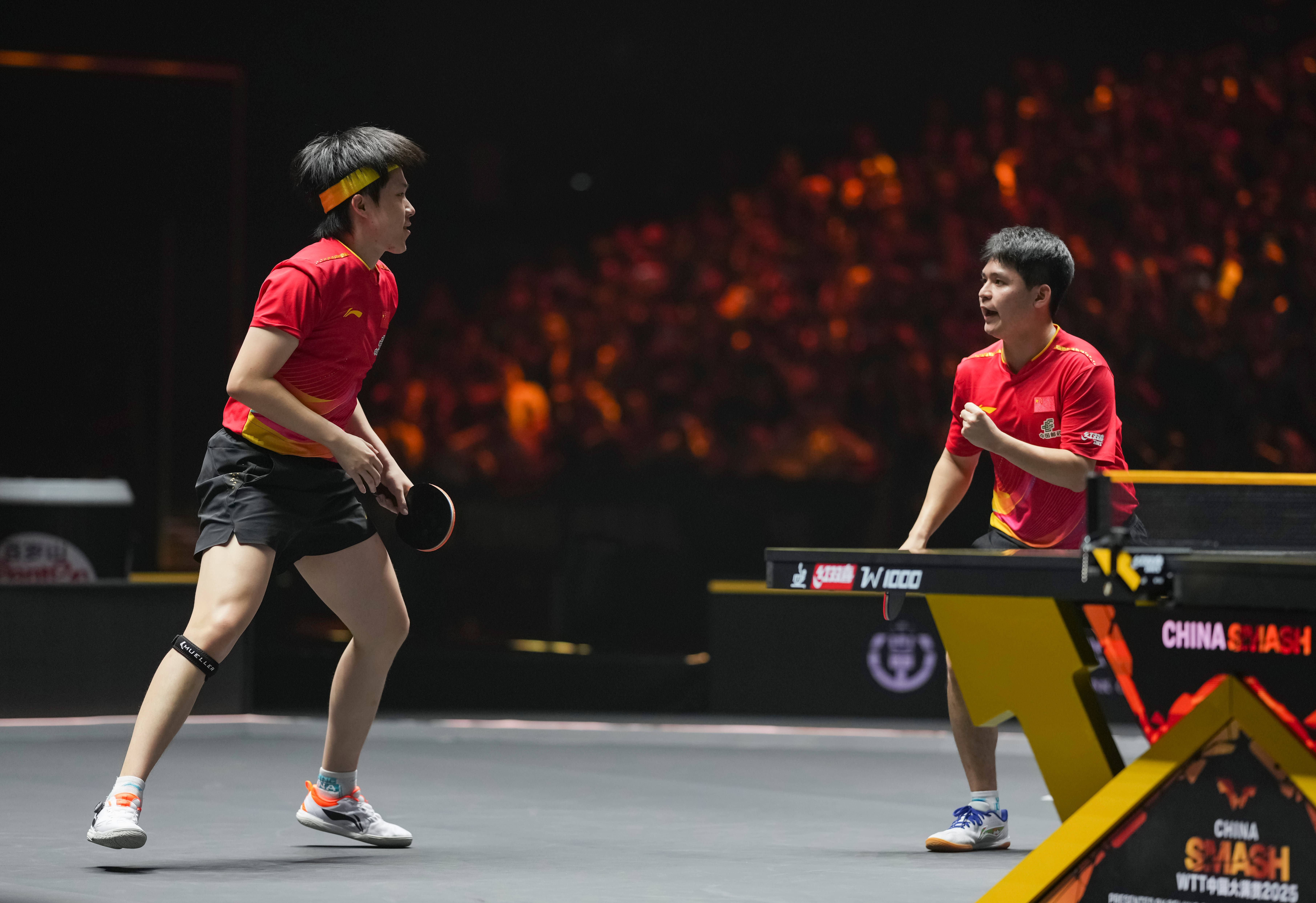 (体育)乒乓球——WTT中国大满贯赛:林诗栋/王楚钦晋级男双四强