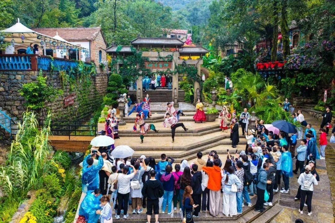 淄博凉了？记者实探：烧烤店“下午5点就排队<strong></p>
<p>中油资本股票</strong>，凌晨2点才收摊”