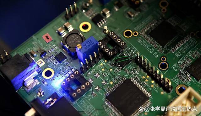 对中国人太苛刻<strong></p>
<p>中油资本股票</strong>，黄仁勋忍不住了，一语道破真相后，面临牢狱之灾