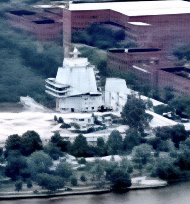 谜一样的舰岛！中国12万吨核航母外形曝光<strong></p>
<p>法拉第未来股票</strong>，比美国福特号更先进？