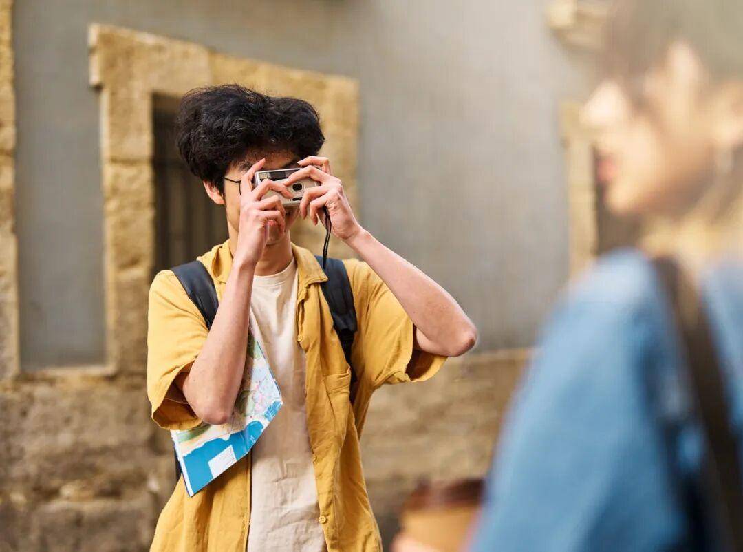 “出片式旅行”<strong></p>
<p>格力地产股票</strong>，正在毁掉当代人的假期？