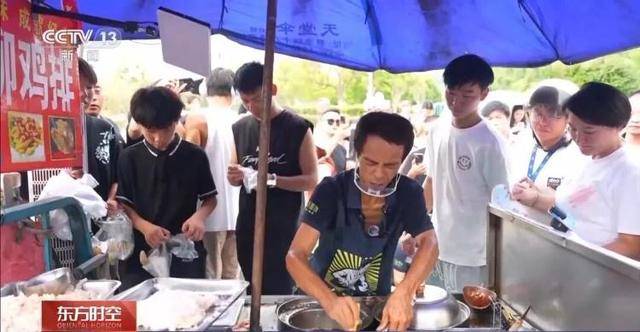 鸡排哥上央视了<strong></p>
<p>王府井股票</strong>，又爆金句：要想抓住胃，先得抓住心