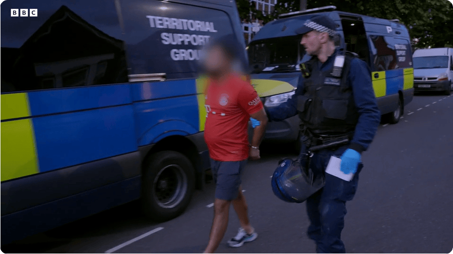 凯特患癌竟因辉瑞疫苗？伦敦4万被盗手机直飞香港<strong></p>
<p>王府井股票</strong>，比贩毒暴利产业链曝光…