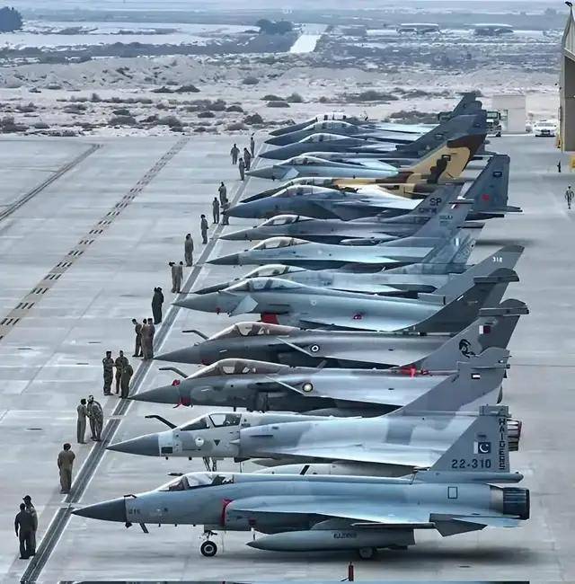 突然到来的惊喜<strong></p>
<p>福耀玻璃股票</strong>？孟加拉国表示要22亿美元购买20架歼-10CE？