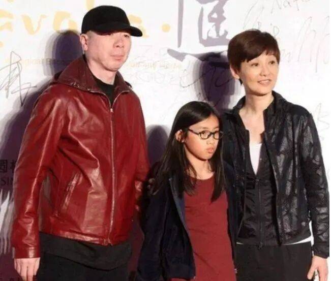 考古|冯小刚带女儿去陈思诚工作室！开个人账号还读影视专业<strong></p>
<p>福耀玻璃股票</strong>，她也要“女承父业”吗？