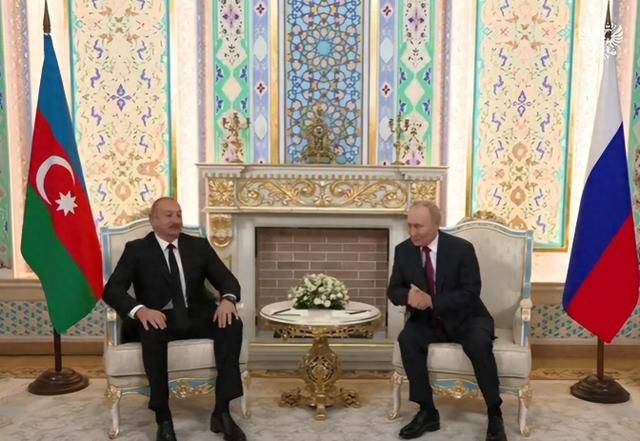 普京缺席朝鲜阅兵<strong></p>
<p>宁波银行股票</strong>,当面向邻国道歉,承认俄军犯错,乌克兰迎来转机?