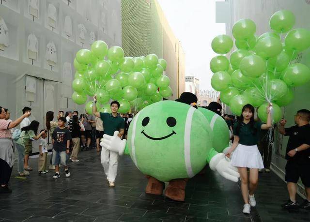 武汉这次有多火？一口气拿下3个全国前十<strong></p>
<p>宁波银行股票</strong>！