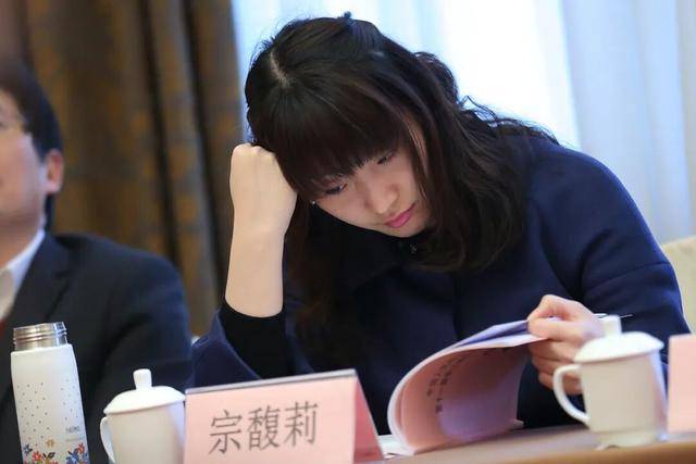 接班后<strong></p>
<p>宁波银行股票</strong>，宗馥莉做错了什么？