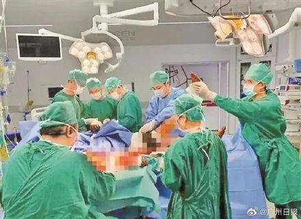 爆燃<strong></p>
<p>facebook股票</strong>！深圳一男子电动自行车充电30秒全身烧伤90%