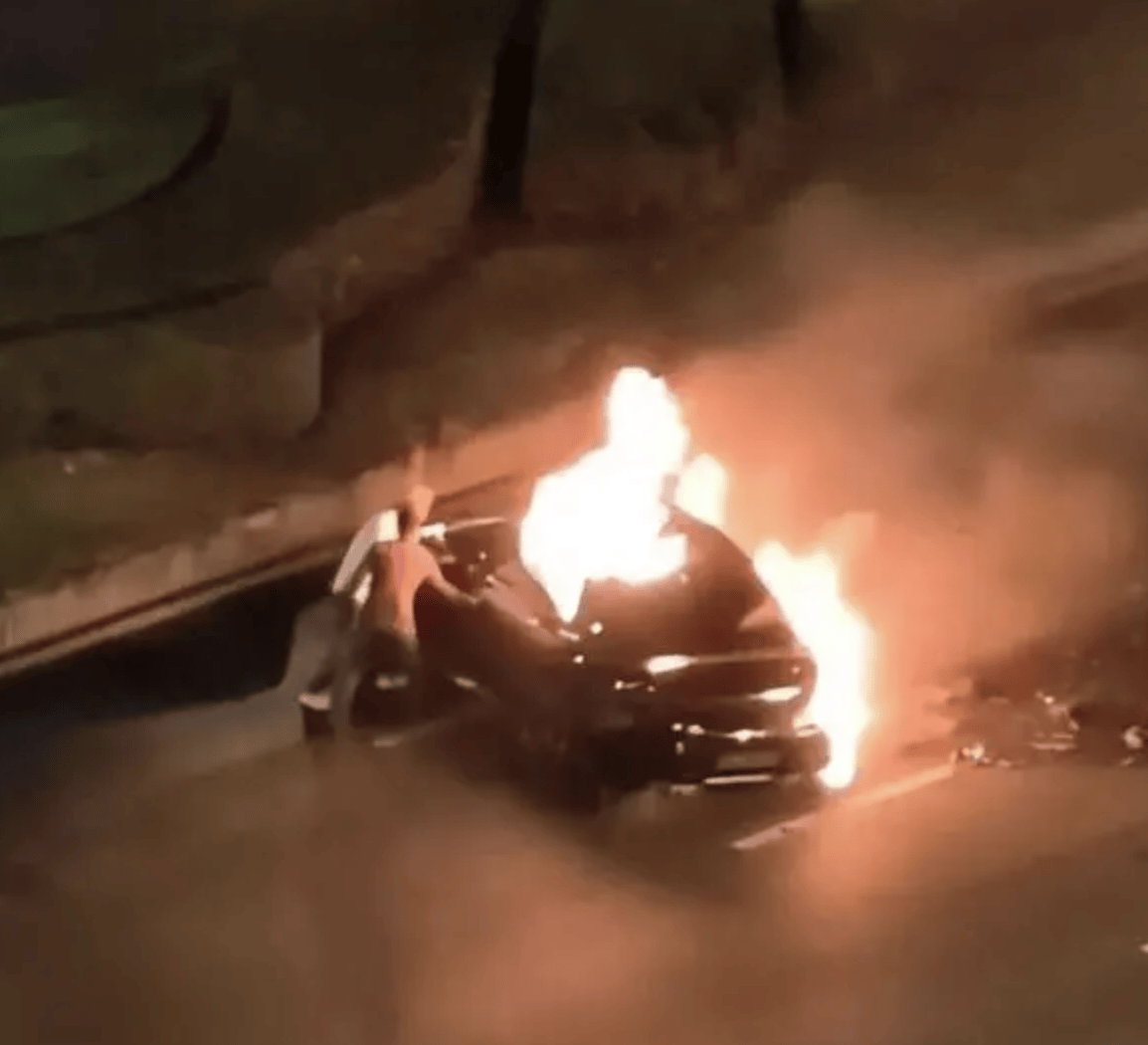 成都车祸后小米汽车直播间遭网暴<strong></p>
<p>facebook股票</strong>，雷军抖音一月掉粉35万