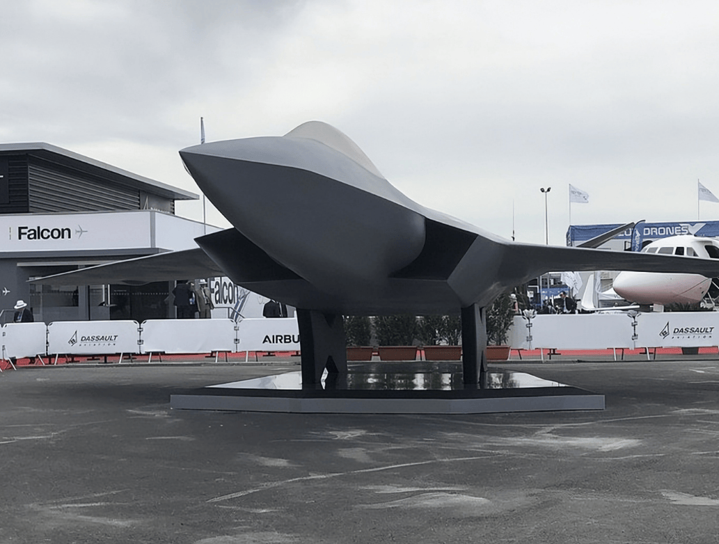 学福建舰上电磁弹射！法国7万吨新航母<strong></p>
<p>金安国纪股票</strong>，注定又要被美国坑一把