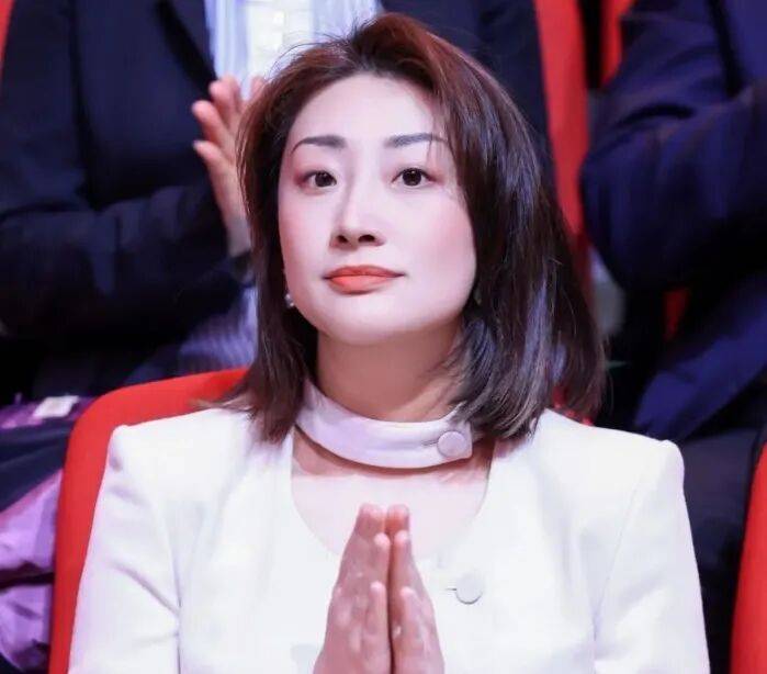 娃哈哈“内战”打到了最残酷的时候<strong></p>
<p>金安国纪股票</strong>，宗馥莉这次腹背受敌