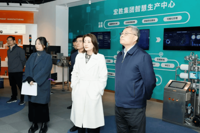 娃哈哈“内战”打到了最残酷的时候<strong></p>
<p>金安国纪股票</strong>，宗馥莉这次腹背受敌